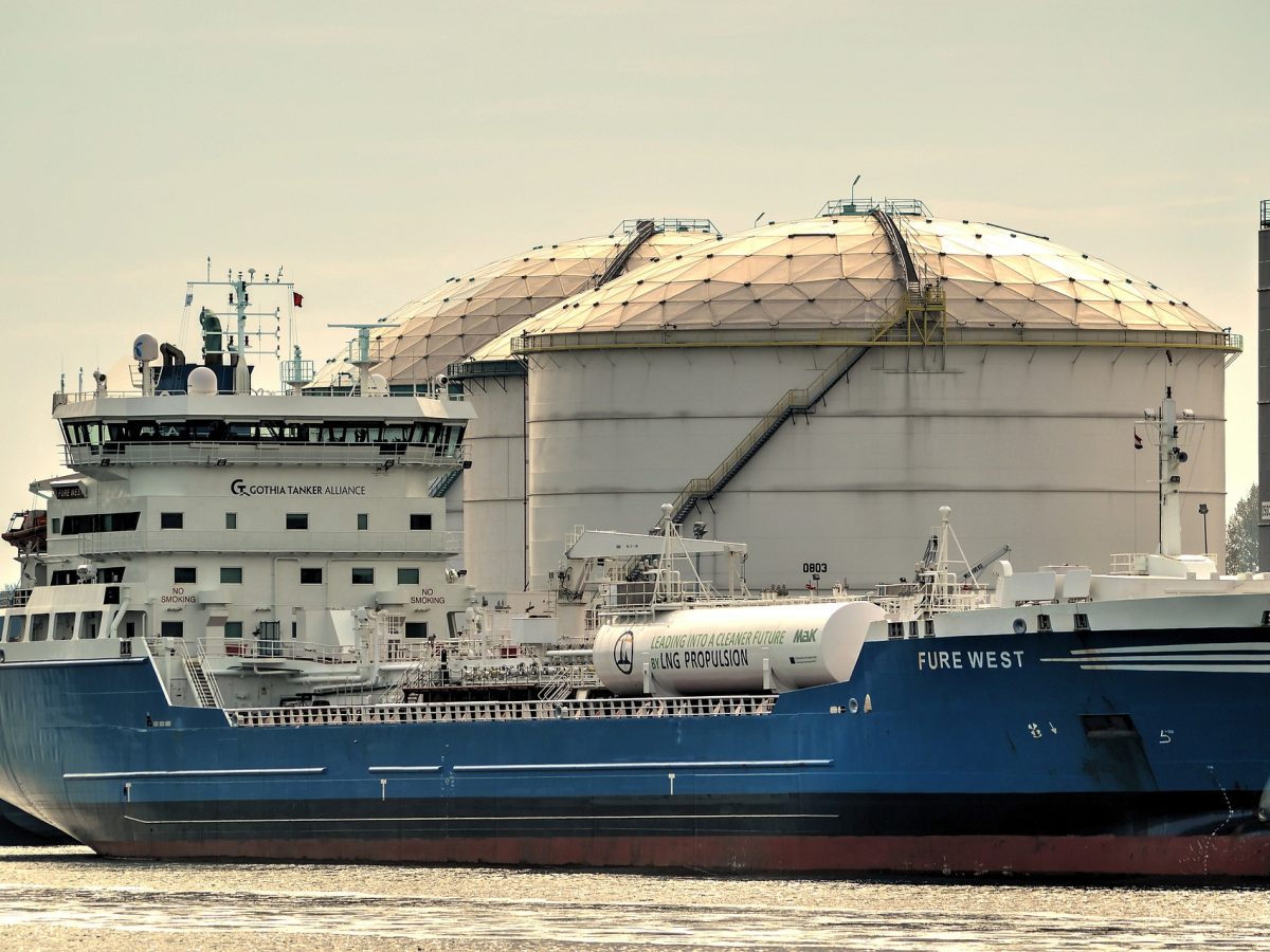 The Qatari LNG Expansion: Build but will they come?