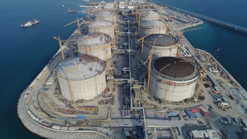 Kuwait plans to double LNG capacity by March