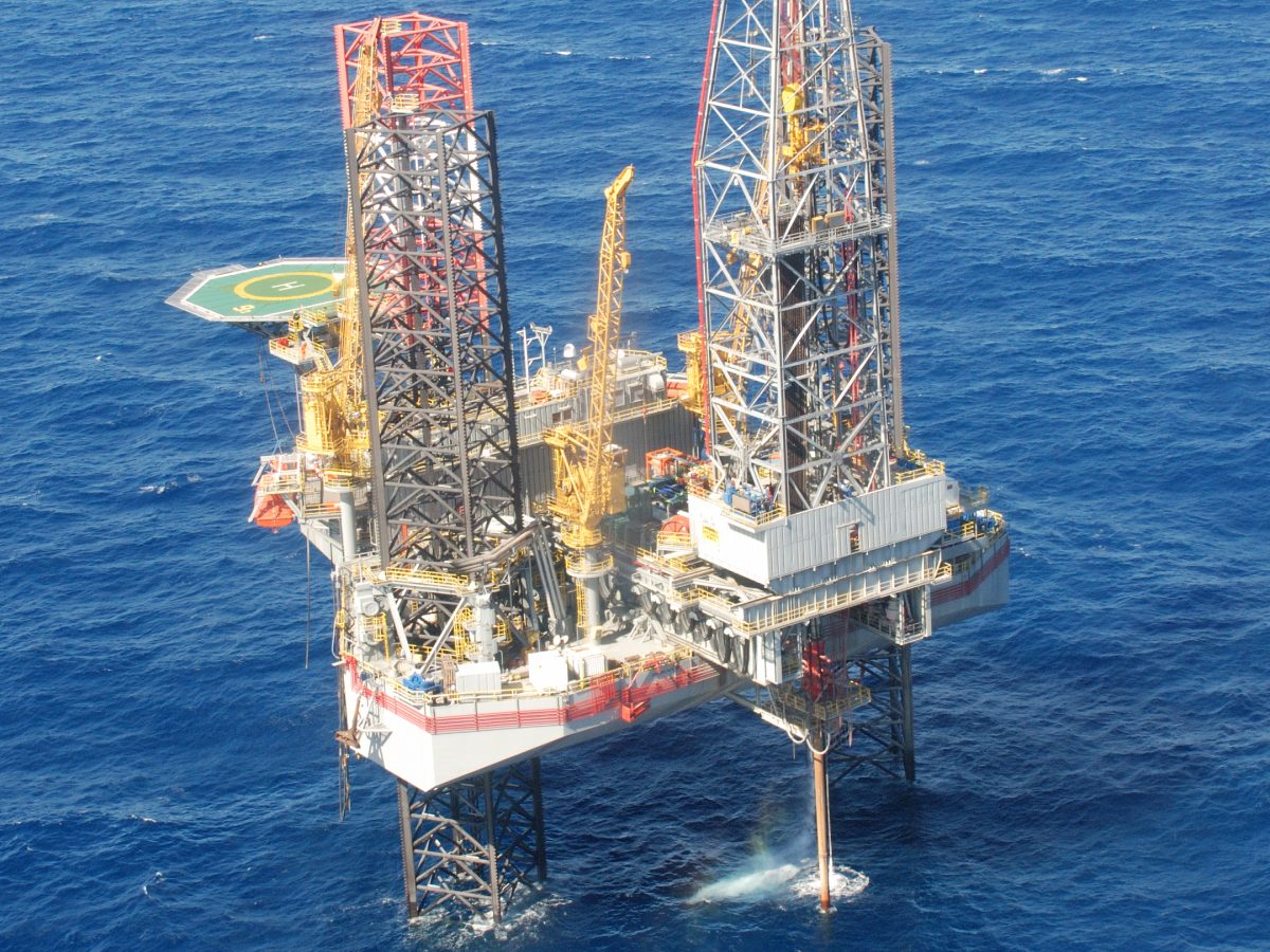 Ensco receives ultra-deepwater drill-ship