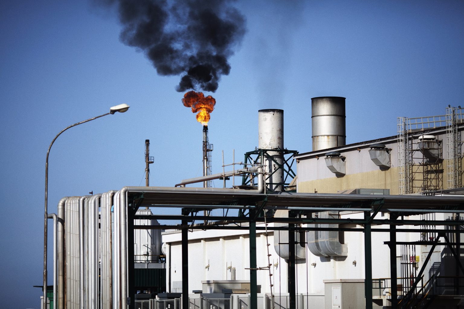 Libyan Oil Output Continues To Plummet Oil Gas Middle East   Libya Oil Refinery GETTY 0 1536x1024 