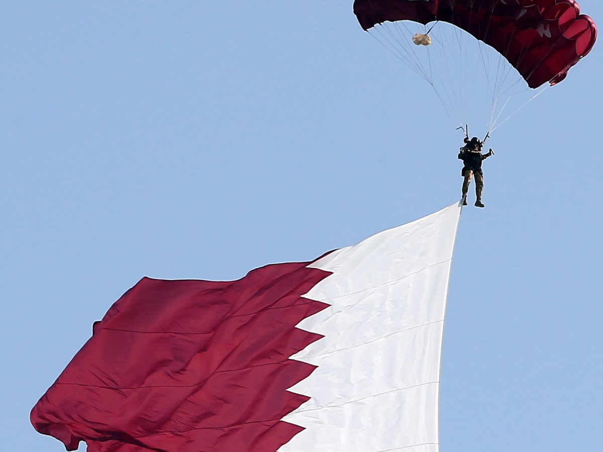 Qatar looks to tackle carbon emissions