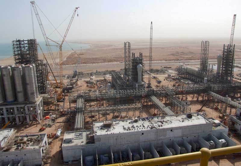 Qatar to invest $3.7 billion in Egypt refinery