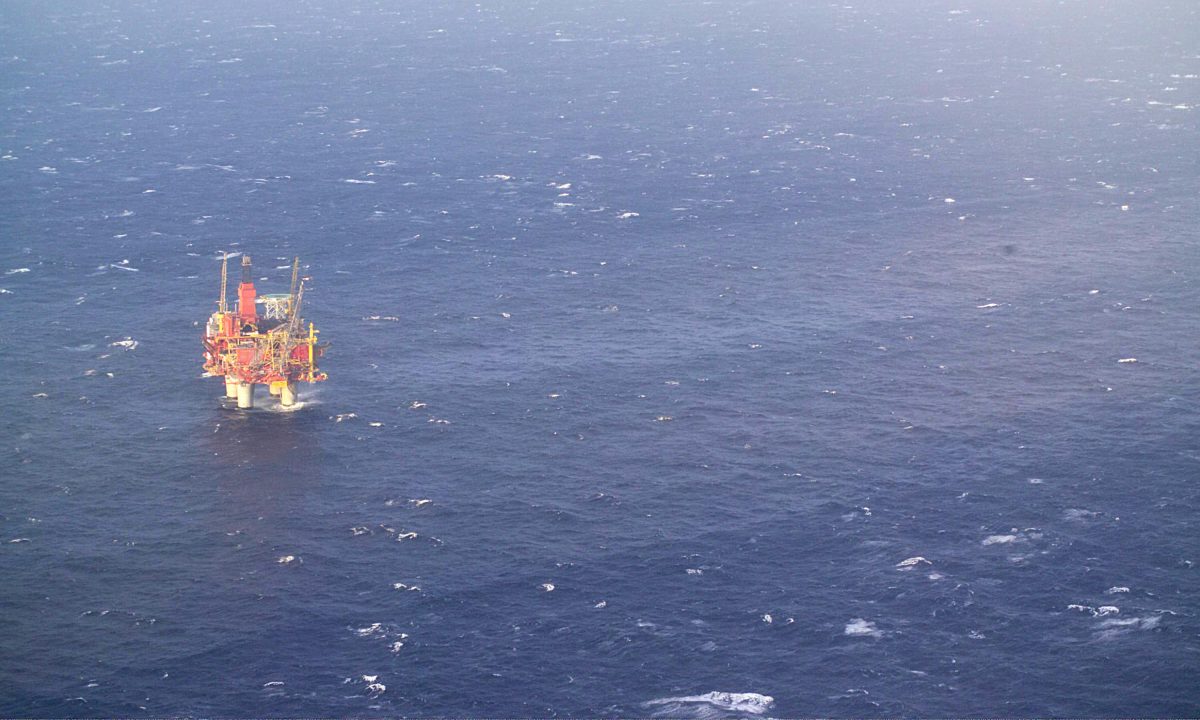 Fire at North Sea BP platform halts production