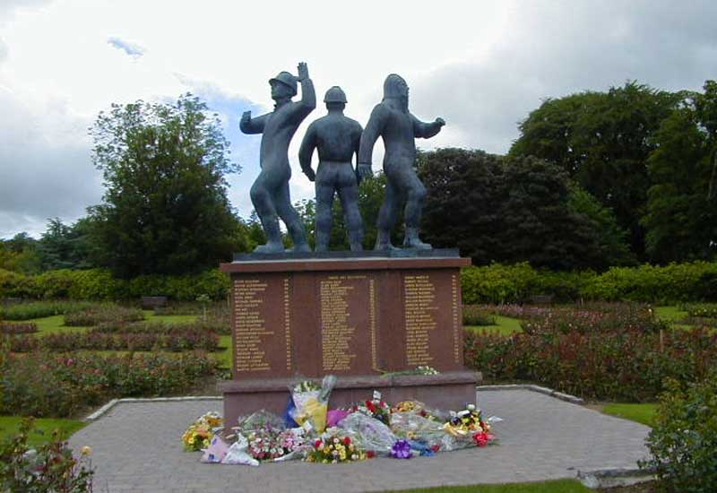 Piper Alpha disaster remembered, 23 years on