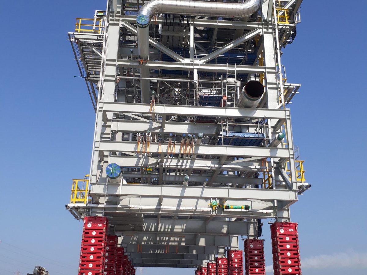 ALE's Mega Jack 300 performs 100th jack-up at Kuwait's Al-Zour oil refinery