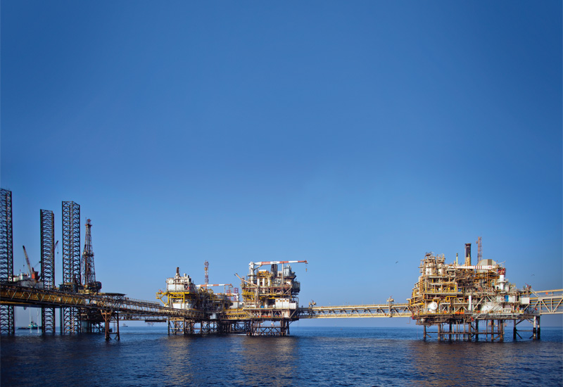 Total outperforms peers, buoyed by LNG business