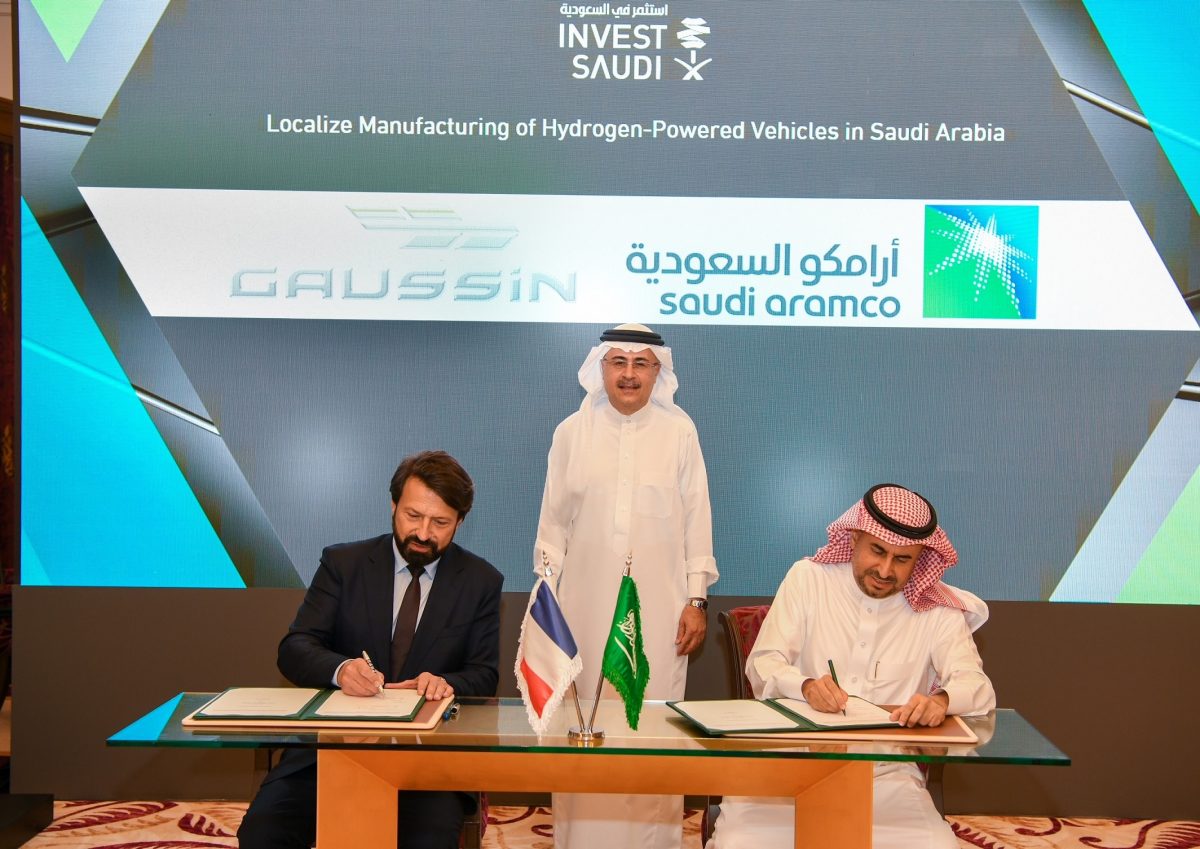 Gaussin - Aramco Signing Partnership