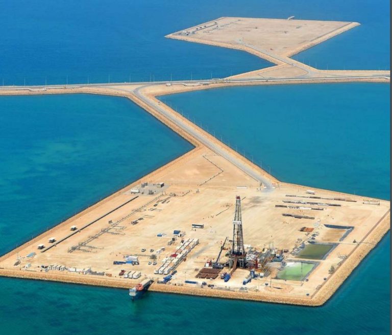 Aramco Awards Major Offshore Contracts In Production Expansion Push