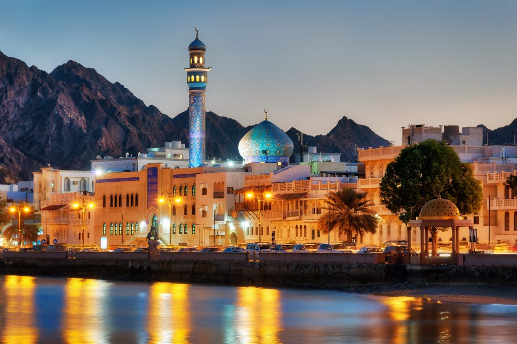 new oman labour law in english