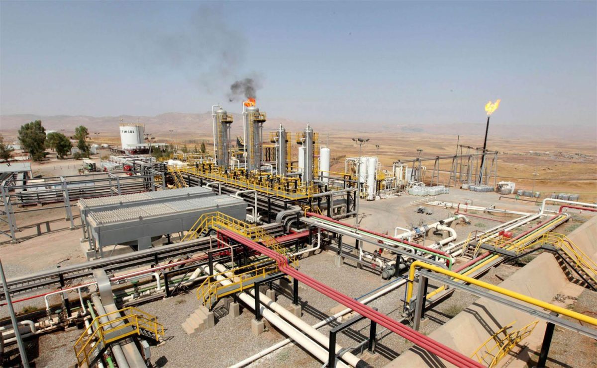 Historic Day Iraq Totalenergies Sign 27 Billion Deal For Energy Projects Oil And Gas Middle 